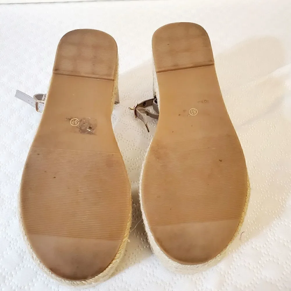 CCOCCI The Emily Espedrilles Size 8.5